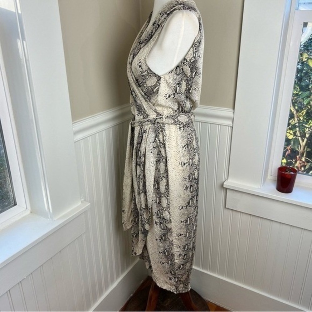 Paper Heart Snake Print Wrap Midi Dress Sleeveless Faux Wrap Large - Picture 11 of 12